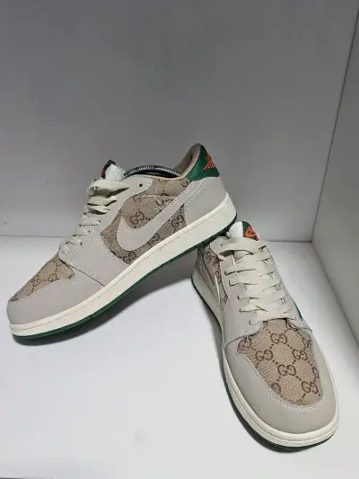 Zapatillas Air Force 1 Travis Scott. - miniatura 1