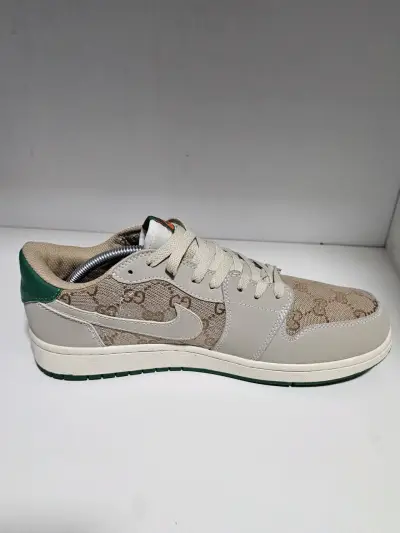 Zapatillas Air Force 1 Travis Scott. - miniatura 3