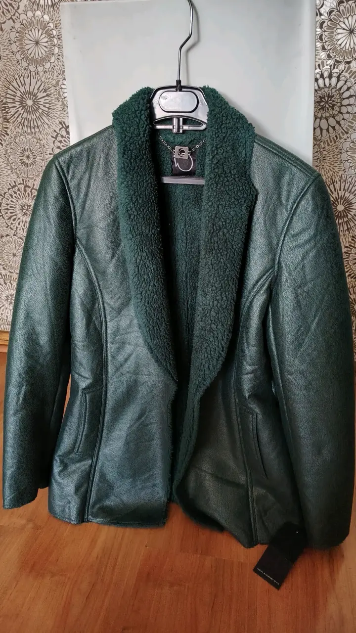 Chaqueta ecocuero blando verde con forro de lana - 5
