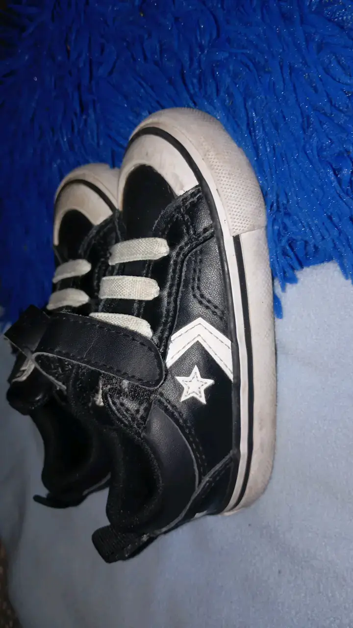 Zapatillas Converse All Star negras para niños - 4