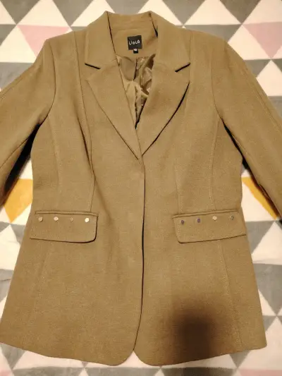 Blazer talla 42 Liola  con detalles metálicos - miniatura 1
