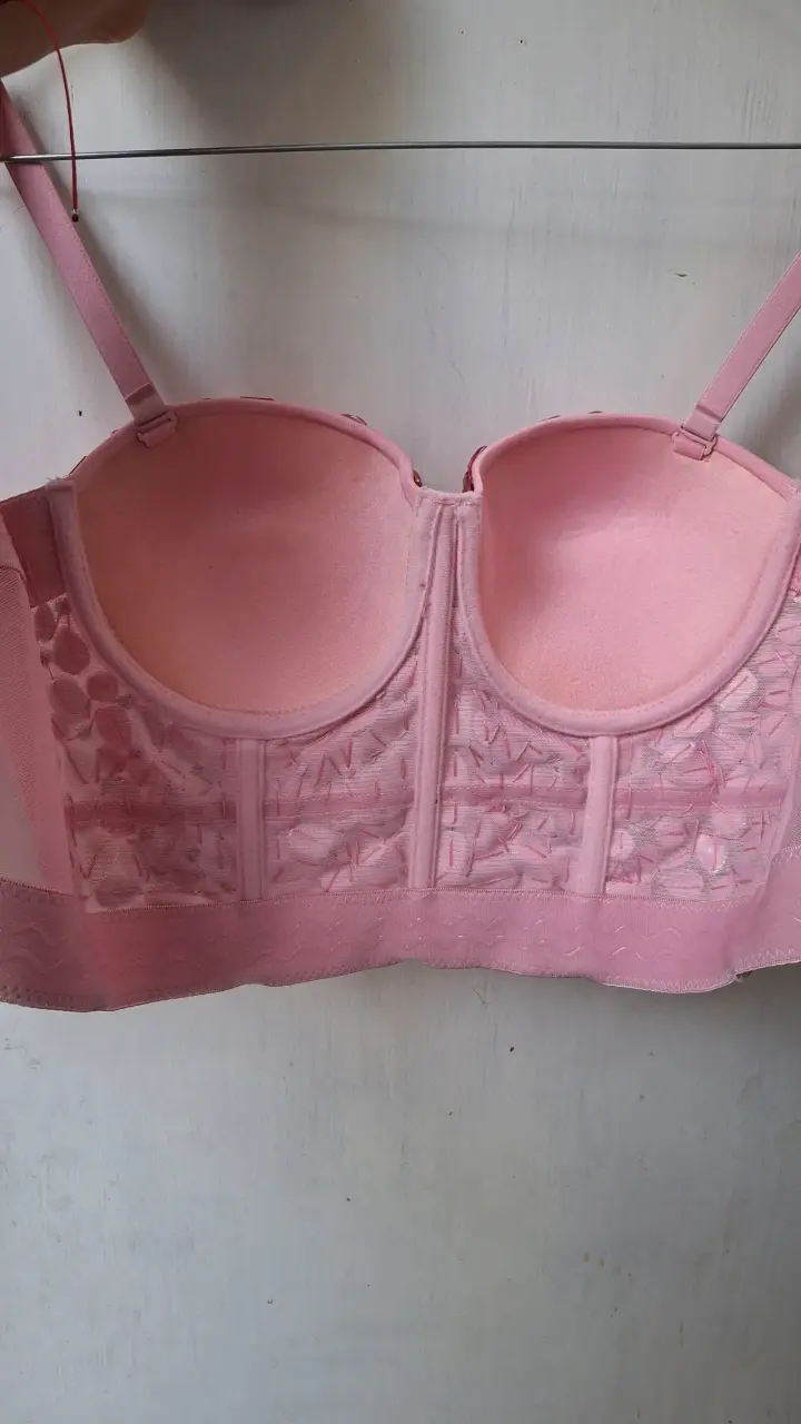 Top corset rosa con pedrería brillante - 3