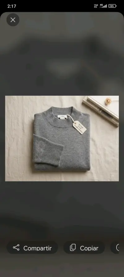 Suéter gris de lana para mujer - miniatura 2