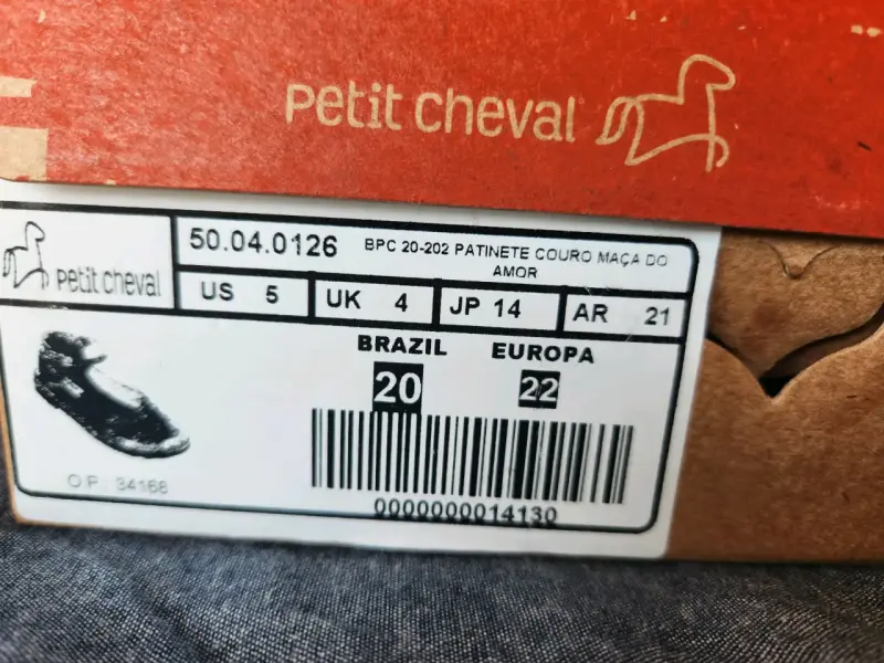Zapatos de charol rojo para niña Petit Cheval - 5