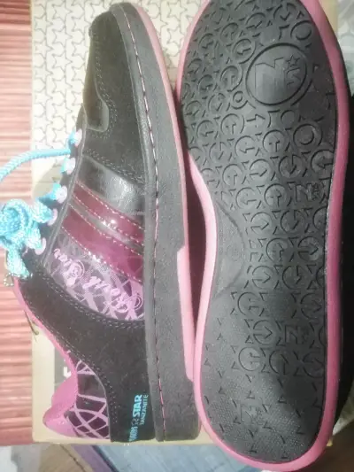Zapatillas deportivas North Star negras y rosadas - miniatura 1