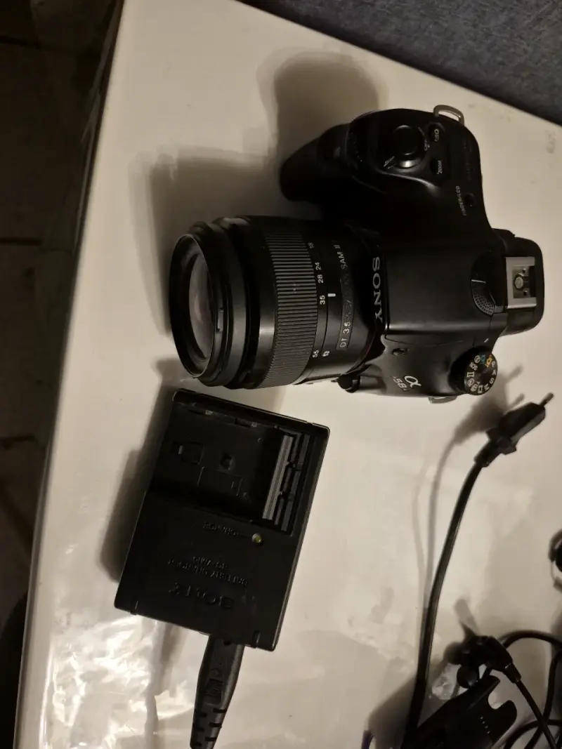Cámara Sony Alpha 58 lente 18-55mm para reparar - 5