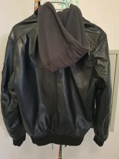 Chaqueta de cuero negra para niño hombre Zara - miniatura 3