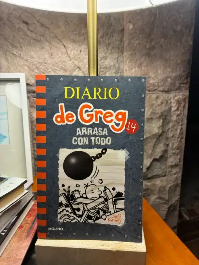 Libro Diario de Greg 14: Arrasa con Todo - miniatura 1