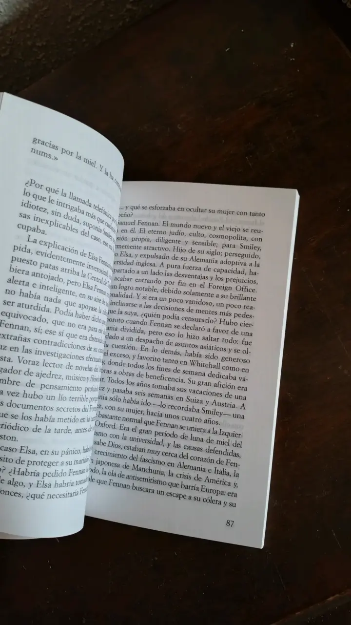 Libro 'Llamada para el muerto' de John le Carré - 5