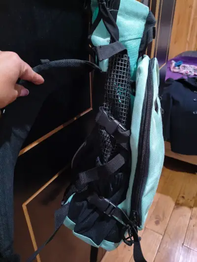 Mochila verde K9 para llevar a tu 🐶 - miniatura 3