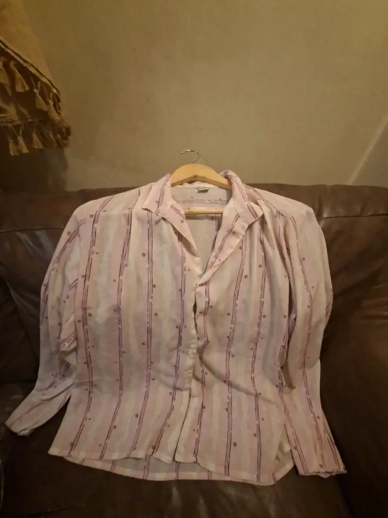 Blusa de rayas rosadas para mujer - 3