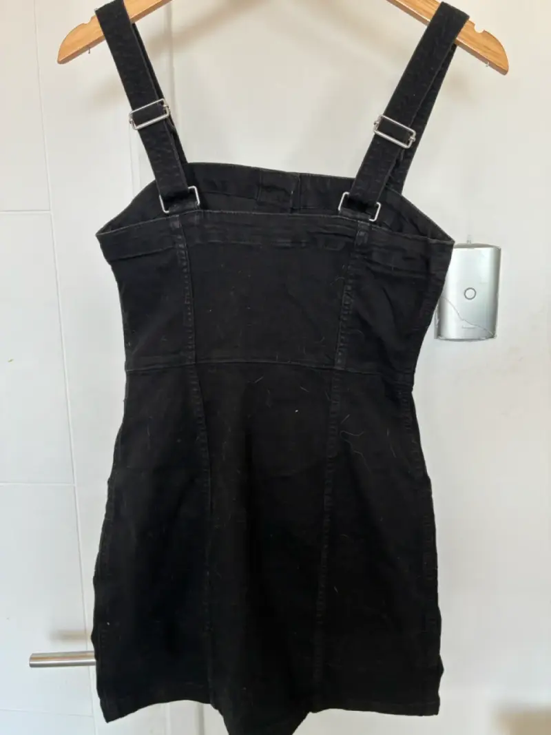 Vestido negro con tirantes H&M Divided - 2