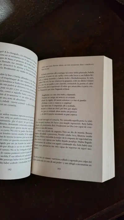 Libro Perdida (Gone Girl) de Gillian Flynn - miniatura 4