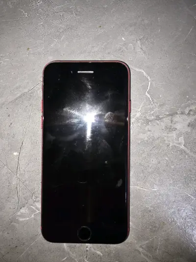 iPhone se2020 rojo /64gb - miniatura 2