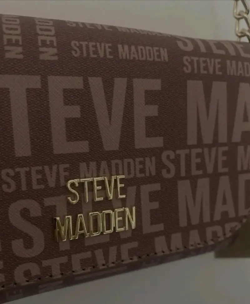 Cartera cruzada Steve Madden marrón con cadena - 4