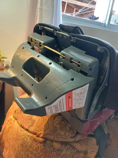 Silla de auto para bebé Diono Radian RXT gris - miniatura 3