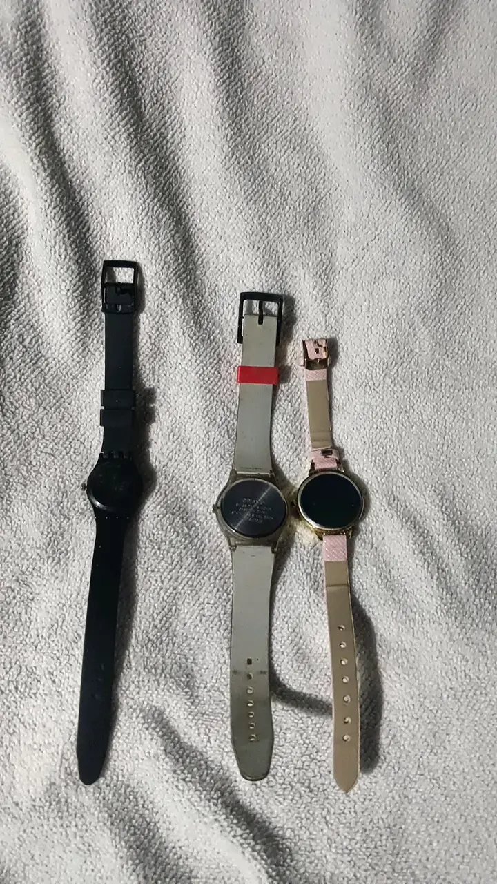 Lote de tres relojes de pulsera variados - 2