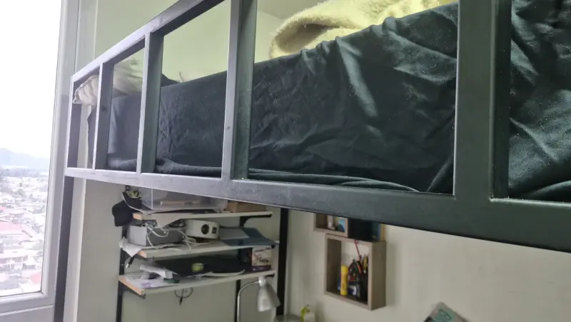 Cama alta de metal - 2