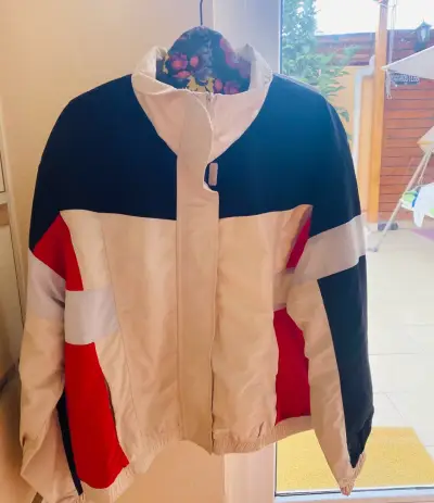 Chaqueta cortaviento tricolor para mujer - miniatura 1