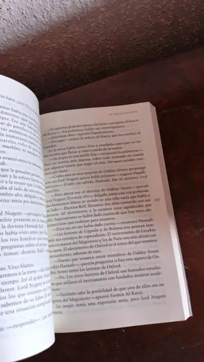 Libro 'La Bella Salvaje' de Philip Pullman - miniatura 4