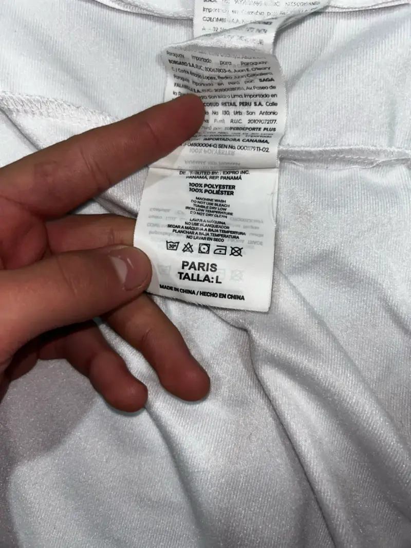 Poleron PSG con error de talla - 2