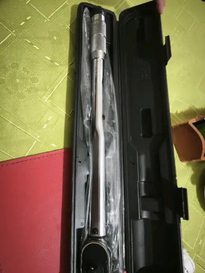 Torquímetro de 1/2 pulgada con estuche - miniatura 3
