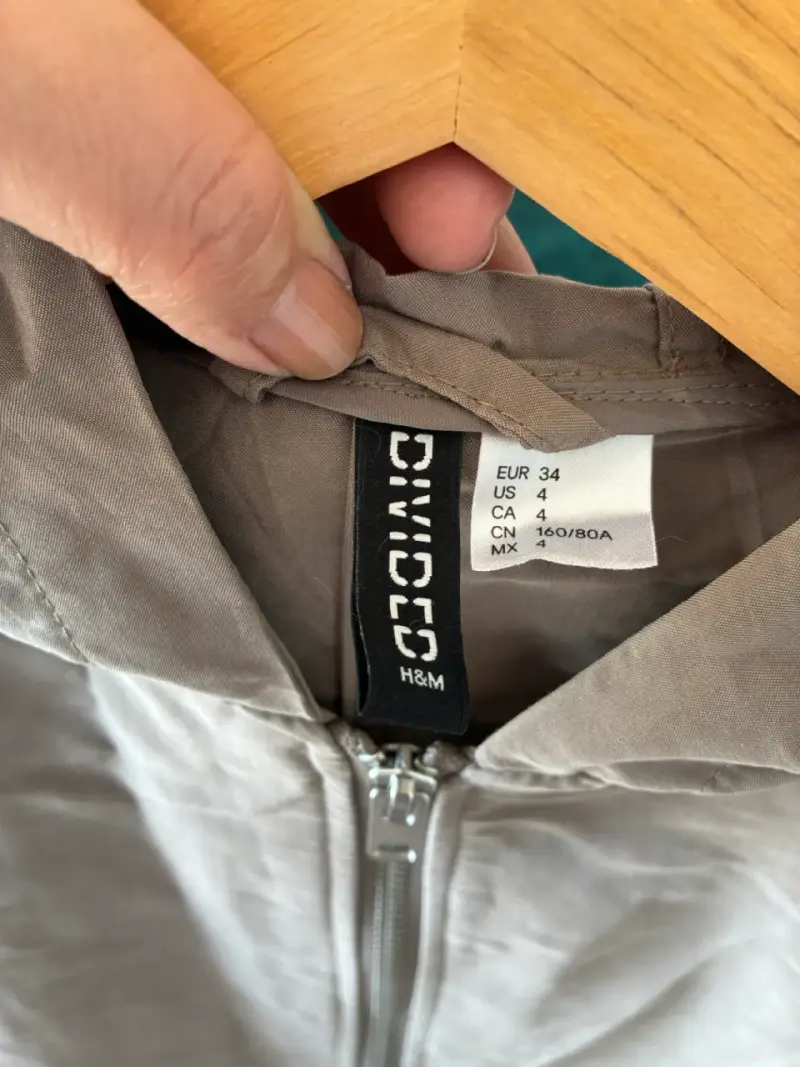 Parka con capucha H&M Divided color marrón - 3