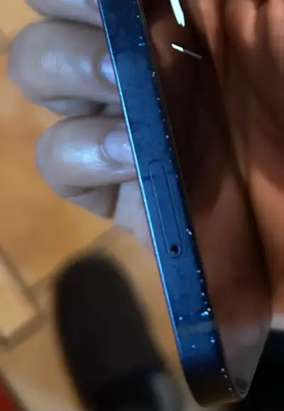 iPhone en  caja original - miniatura 5
