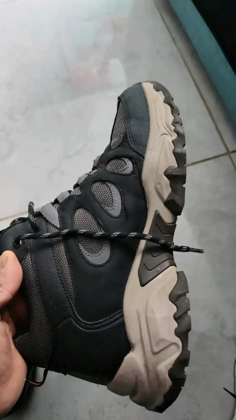 Botas de trekking Skechers negras para hombre - 4