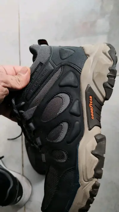 Botas de trekking Skechers negras para hombre - miniatura 5