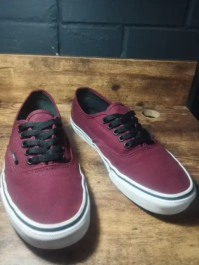 Zapatillas vans authentic talla 9, 42, (27 cms) - miniatura 1