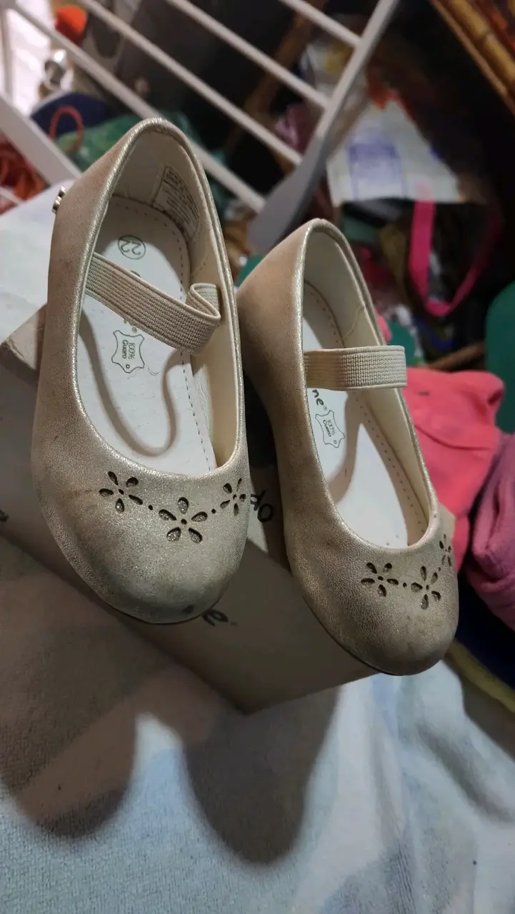Zapatos de niña dorados Opaline talla 22 - 2