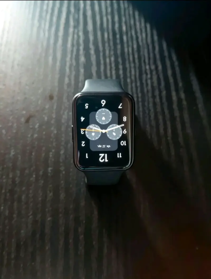 Smartwatch hawei fit 2 - 1