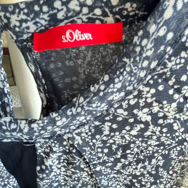 Blusa sin mangas estampada s.Oliver - 3