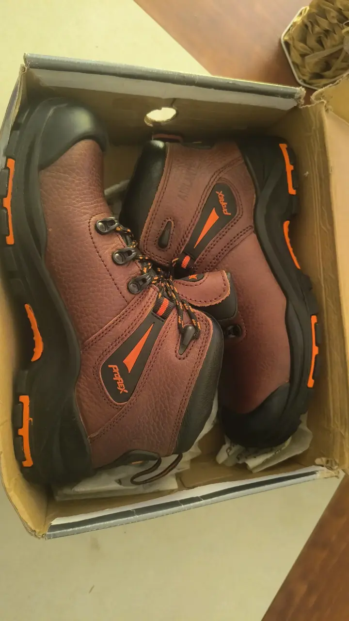 Botas de seguridad Protex marrón y negro