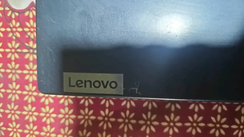 Notebook Lenovo L14 con Intel i5 y 16GB RAM - 2
