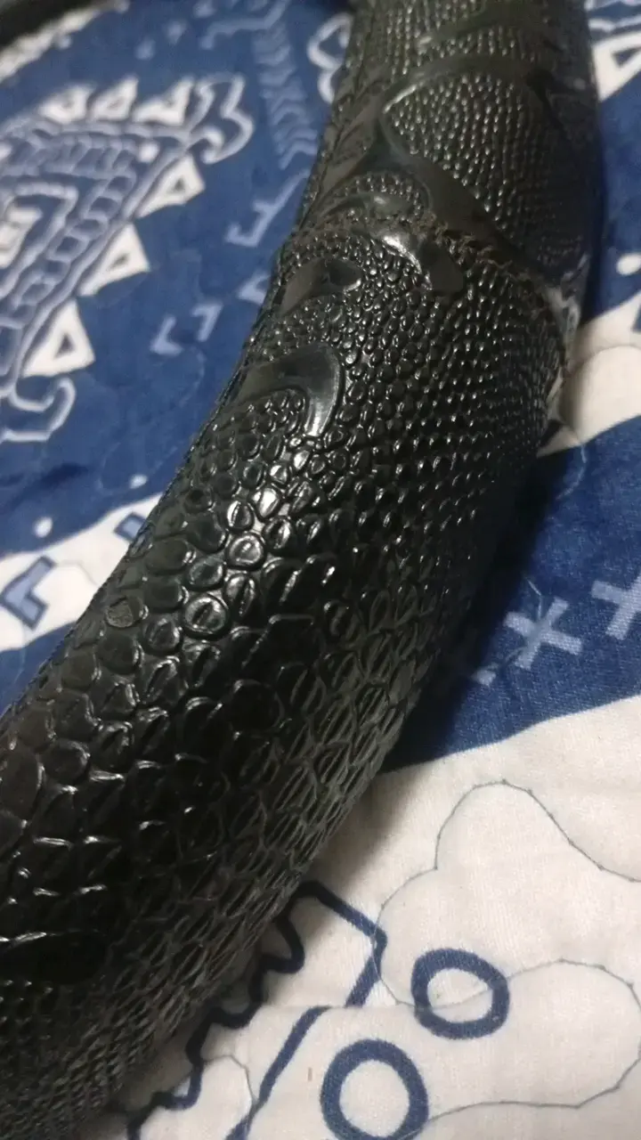 Funda para volante de auto antideslizante negra - 2