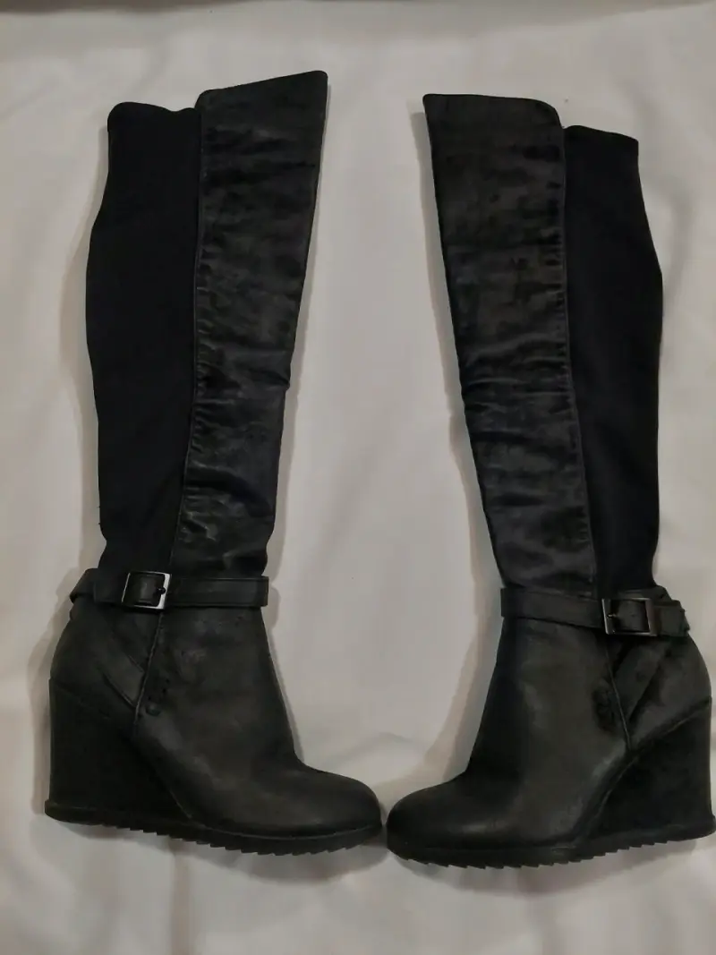 Botas negras de cuero con plataforma alta - 2