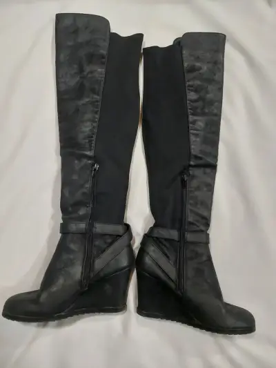 Botas negras de cuero con plataforma alta - miniatura 3