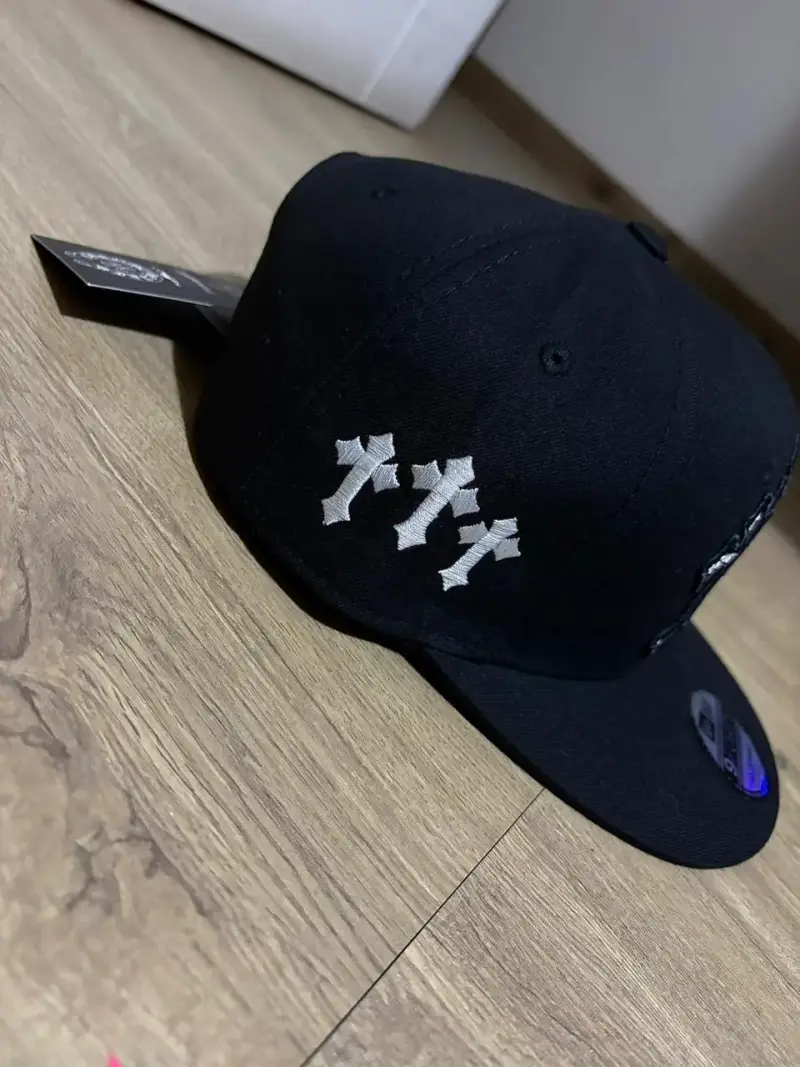 Gorros Chrome Hearts - 2