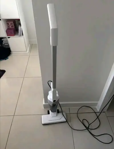 Aspiradora vertical 2 en 1 con cable - miniatura 2