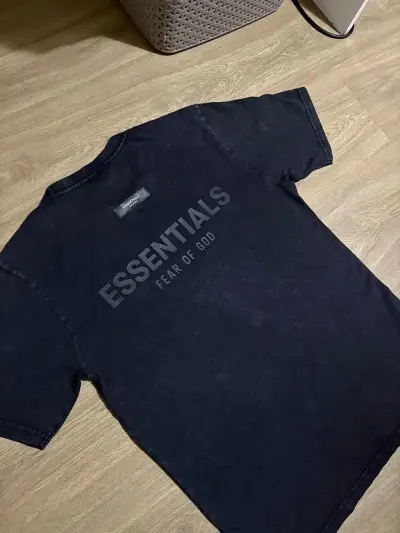 Poleras Essentials, Stussy y Corteiz - miniatura 2