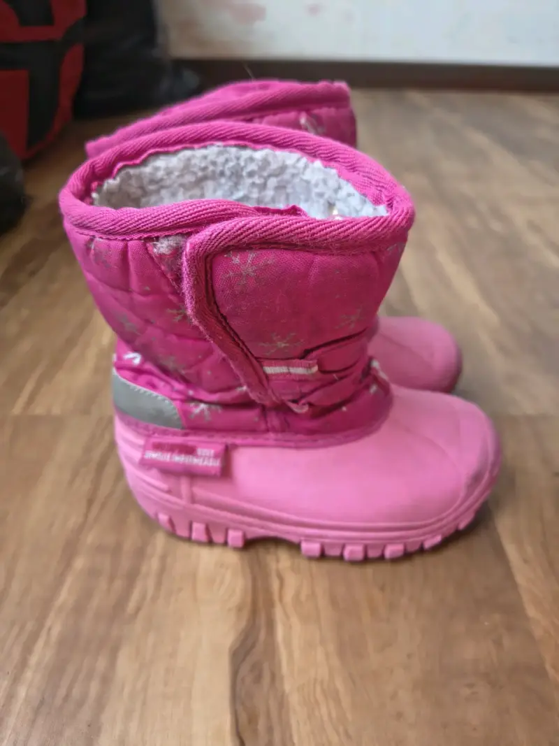 Botas de nieve para niña color rosa