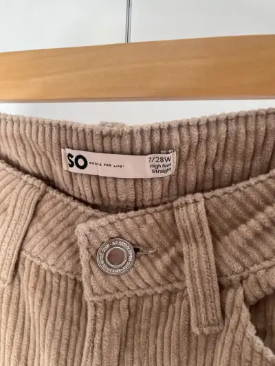 Pantalones de cotele beige  para mujer - miniatura 2