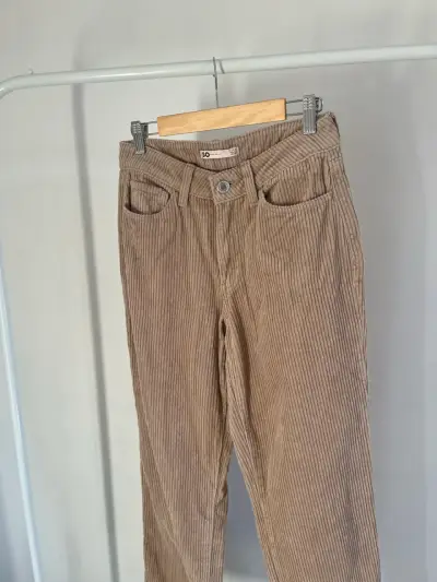 Pantalones de cotele beige  para mujer - miniatura 3