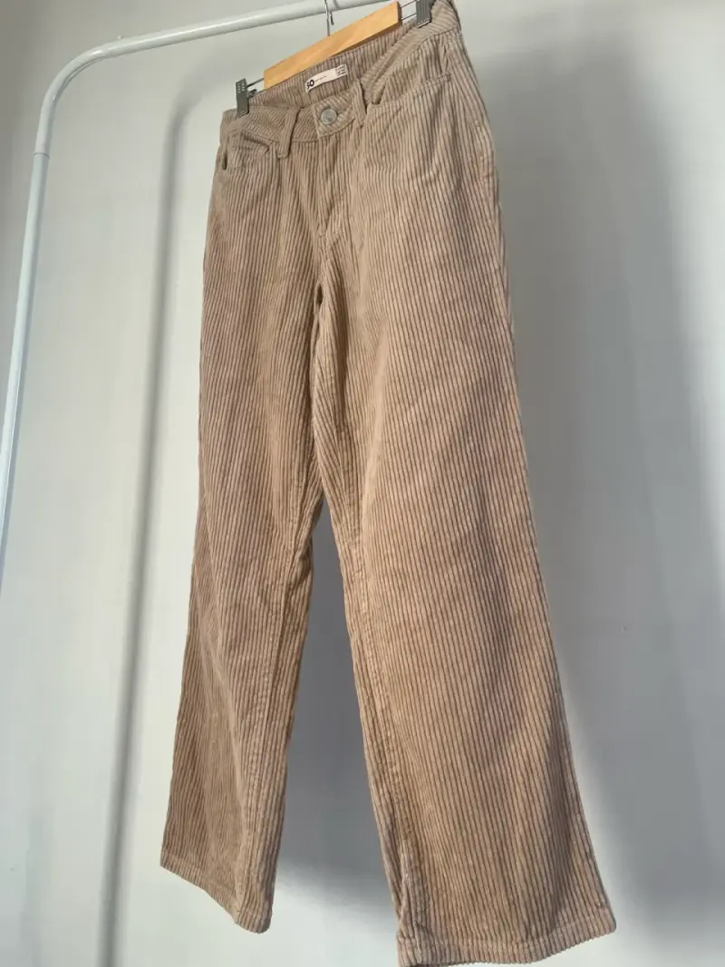 Pantalones de cotele beige para mujer - 4