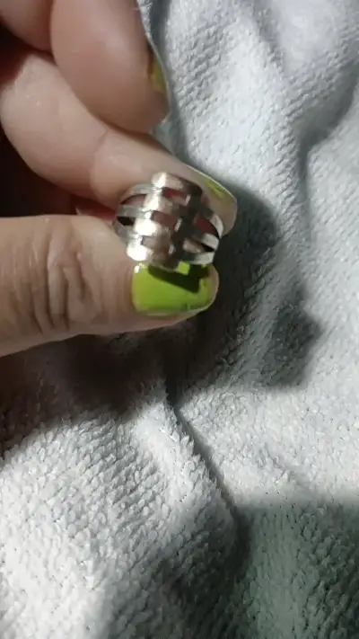 Anillo de plata diseño moderno - miniatura 4