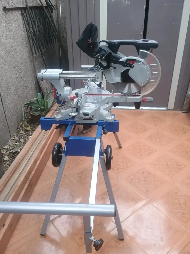 Sierra Ingleteadora Skil 12 Pulgadas con Banco - 6