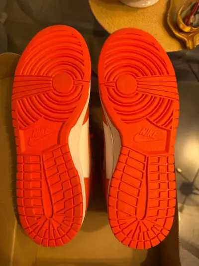 Zapatillas Nike Dunk High Naranja y Blanco - miniatura 5