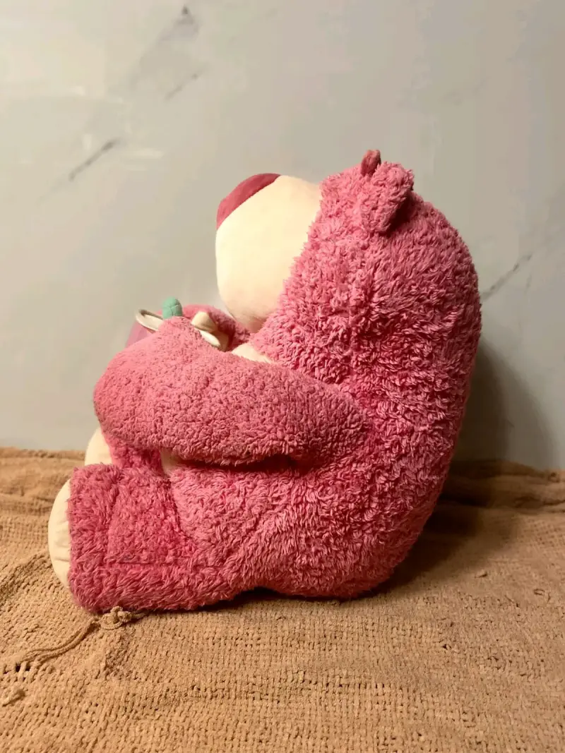 Peluche Lotso de Toy Story. - 2